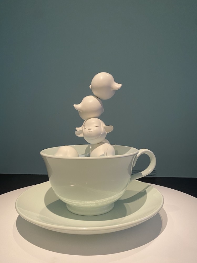 奈良美智特展那些天真有邪的小女孩来上海了