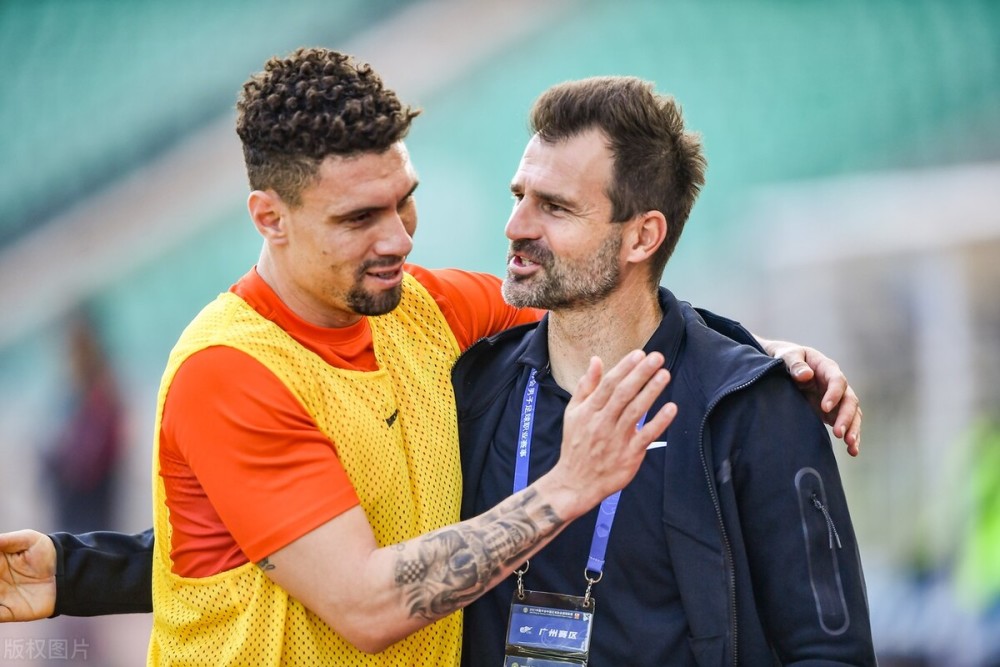 中超动态洛国富帮助巴西女歌手出专辑莫伊塞斯归队难度很大