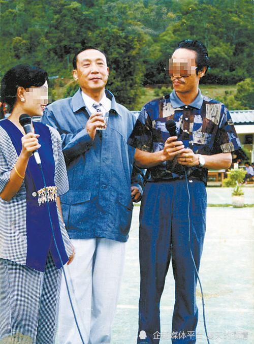他曾是世界第一毒枭,手下有3000士兵,被捕后没人敢处决|坤沙|金三角