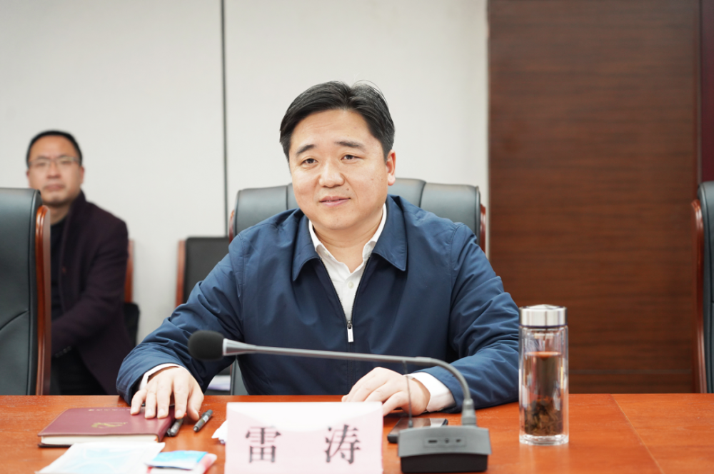 雷涛对考察组一行的到来表示热忱欢迎.