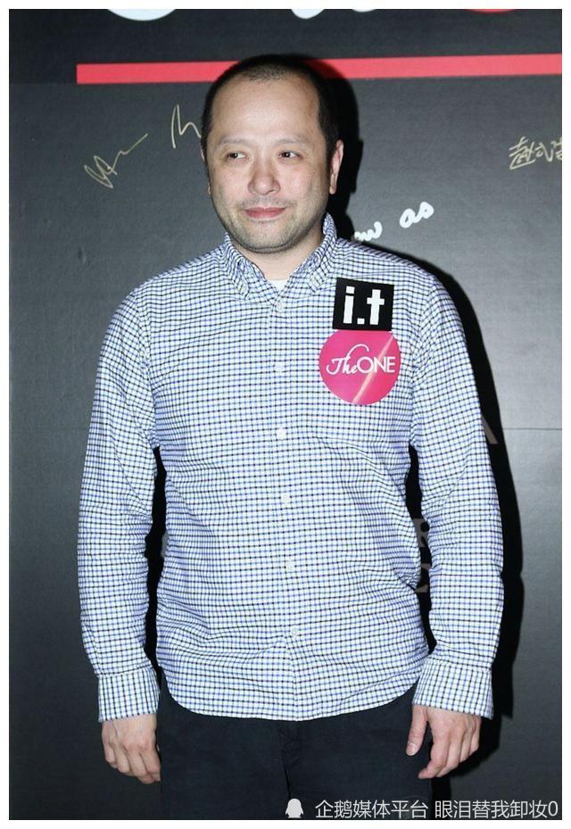 沈嘉伟:从一穷二白到富商,娶女星邱淑贞为妻,他的成功皆非偶然