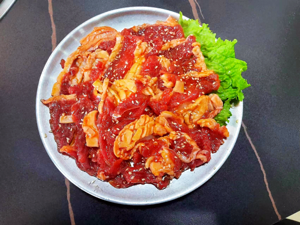 399元抢牛牛牛原价136元的特色酸菜煎肉套餐24小时营业