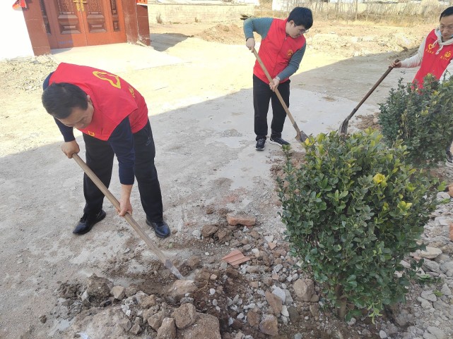 弘扬雷锋精神 推进乡村人居环境改善|人社局|徐将军村|弘扬雷锋精神