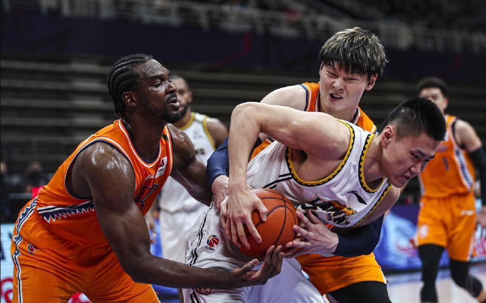 生涯首登顶 大王发飙嘲讽辽宁双子星 苏群担忧国手以后见面很尴尬 全网搜