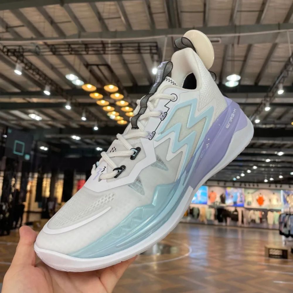 一週球鞋安踏水花4延續風格拉文一代曝光curry4flowtro老樣子