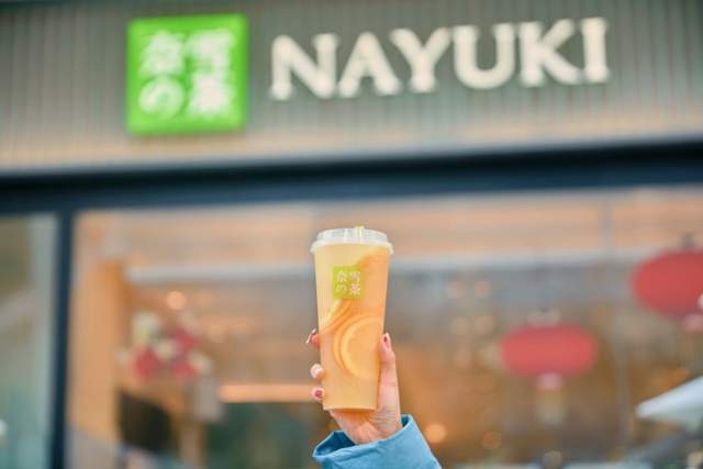 官宣進入特斯拉電池供應鏈，萬億“迪王”不遠了？海南購買紀念品的英文對話