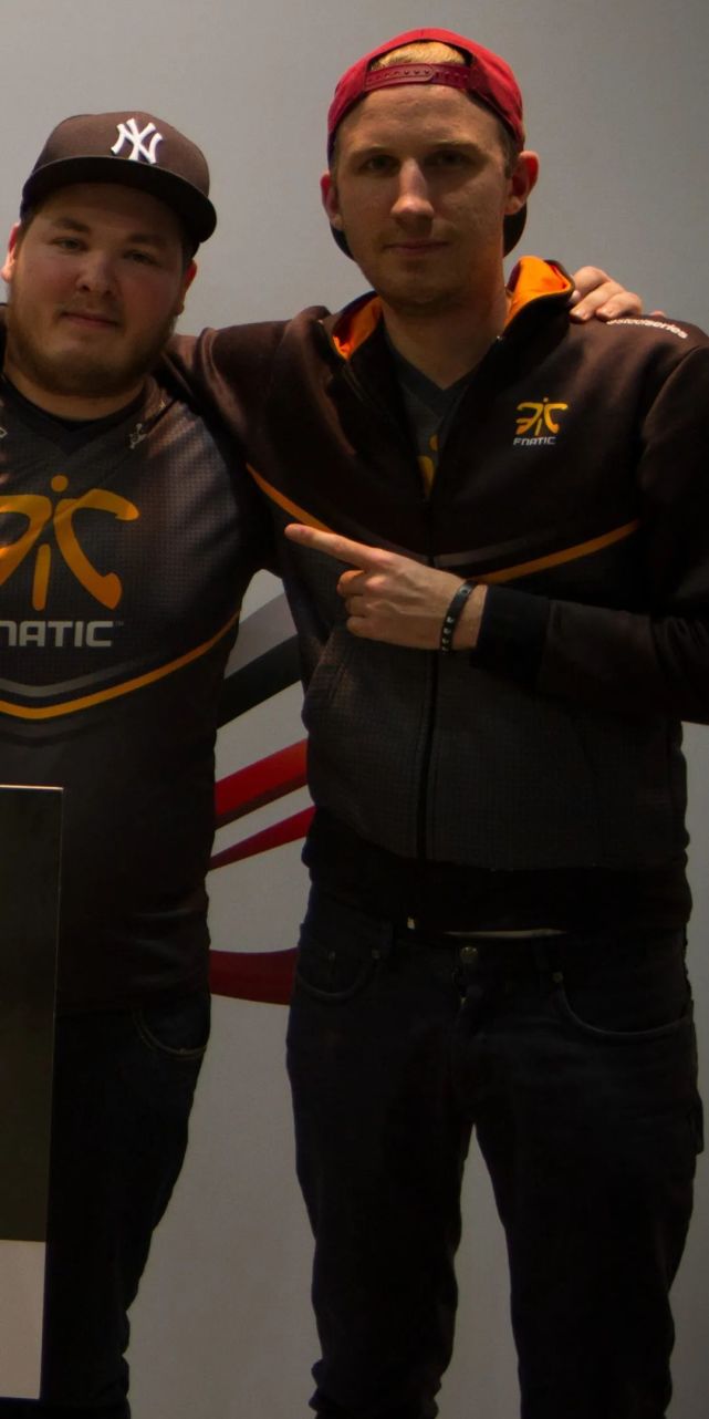 csgo 手机 壁纸第18期-浴火战神奥拉夫