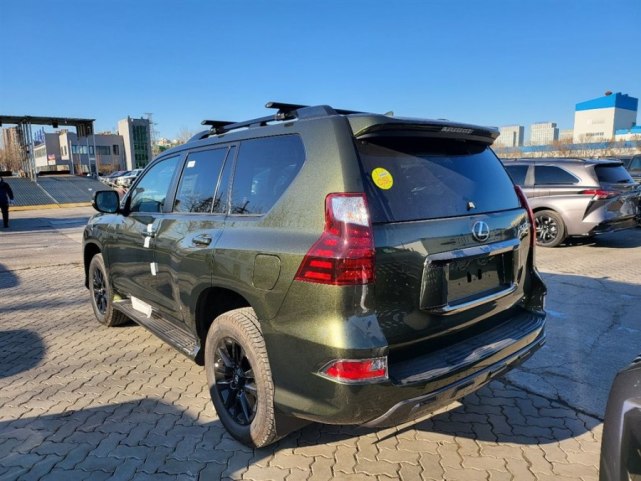 北京车友花155万买辆雷克萨斯gx460,带kdss底盘,比普拉多豪华