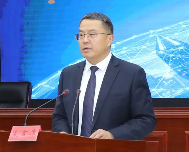 师市党委书记,政委李华斌出席会议并讲话,师市党委副书记,师长李斌