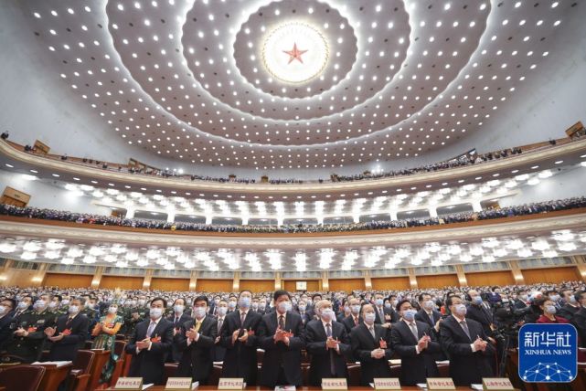 3月5日,第十三届全国人民代表大会第五次会议在北京人民大会堂开幕.