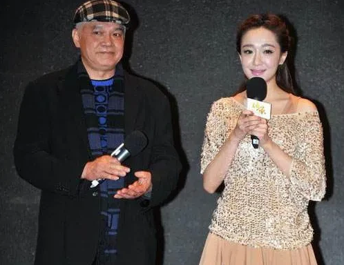 金鹰奖最佳男配角,也是在这部电视剧中,申军谊遇到了自己的妻子詹燕妮