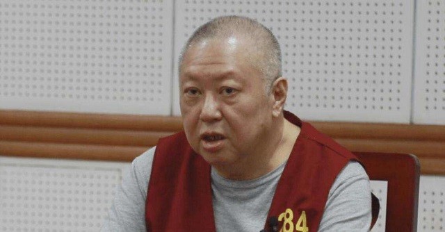 卧底央视20年因一句口误暴露间谍身份主持人成蕾下场大快人心