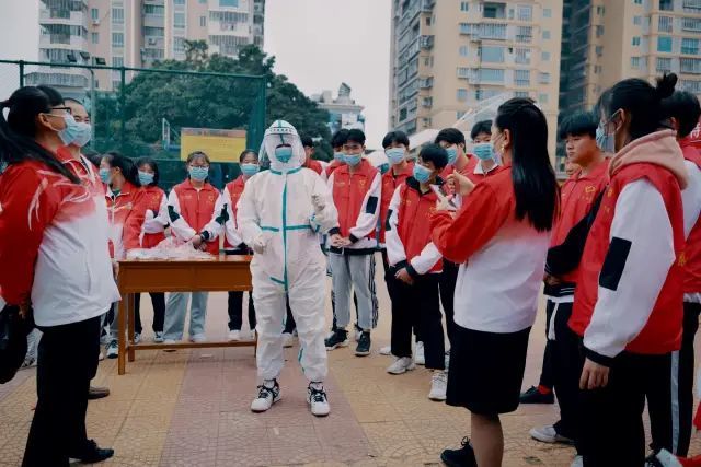 感谢洪濑中心小学,洪濑卫生院,洪濑派出所,新侨中学,新感觉发艺,名发