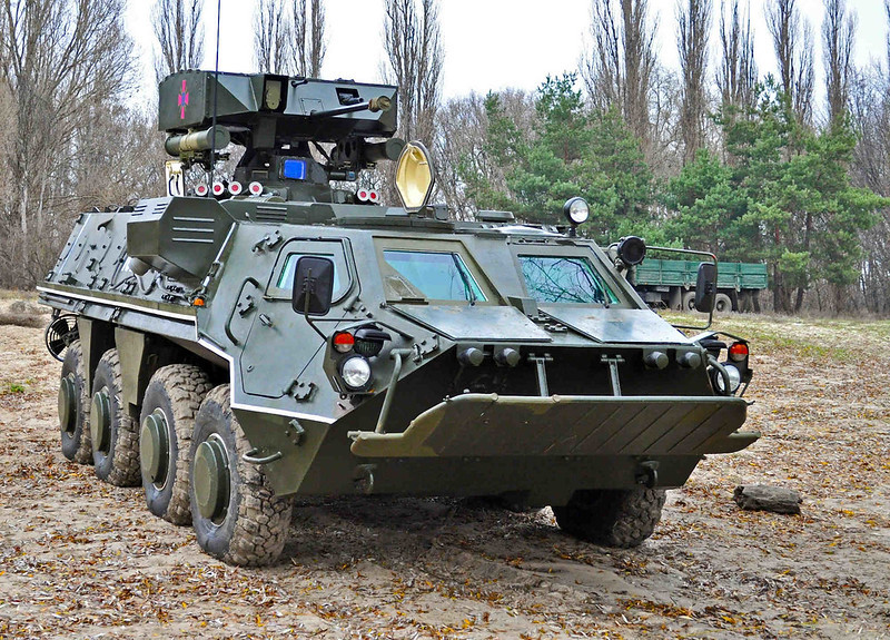 战车图鉴btr4轮式装甲车