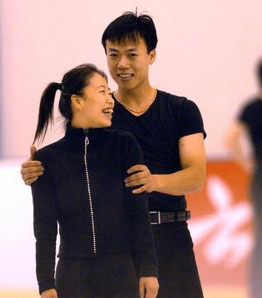 花滑界最浪漫的求婚赵宏博在比赛现场求婚申雪回应也出人意料