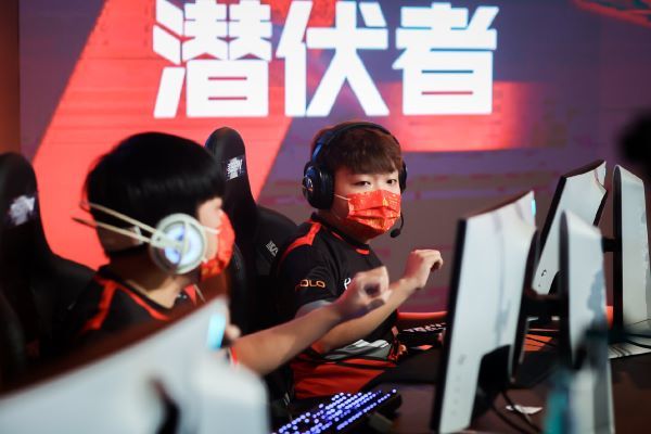 传奇选手even血战十年酒正酣戎马万里未解鞍