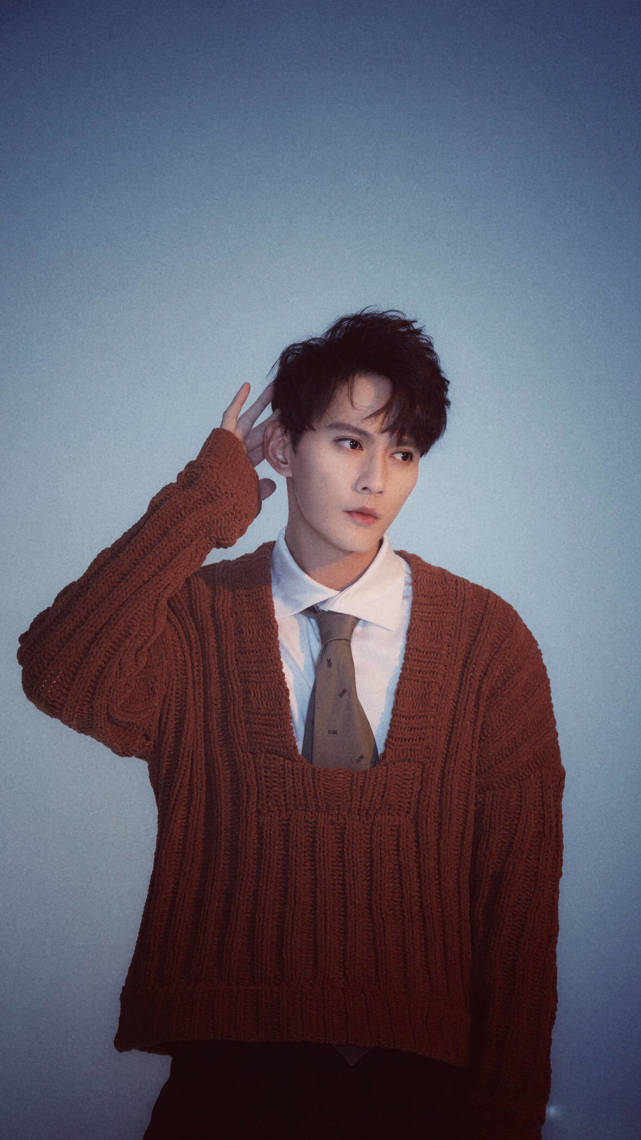 37岁的徐正溪能保持这颜值和身材,不火也太憋屈了