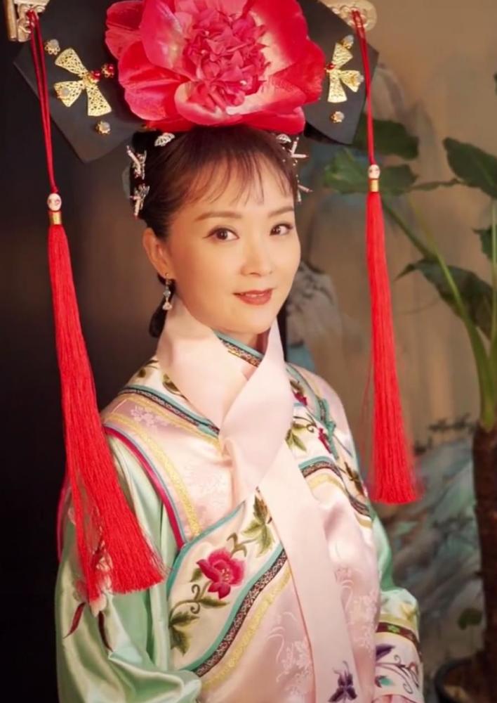 王艳上演回忆杀重扮晴儿一如从前还珠格格主演境遇各不同