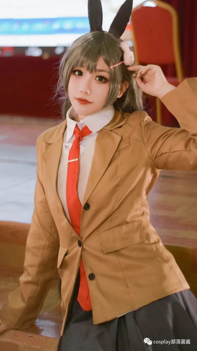 cos:乖乖女郎麻衣学姐cos正片|cosplay