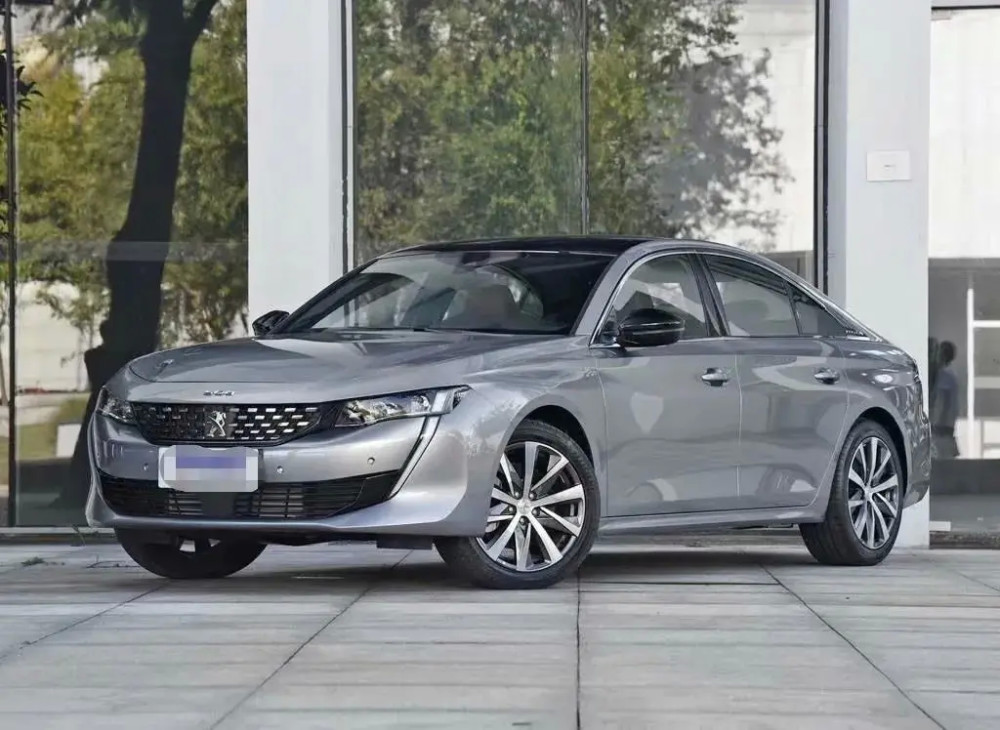 性价比之王 21万下探至14 9万 配置堪比50万豪车 出手的时机已到 天天看点