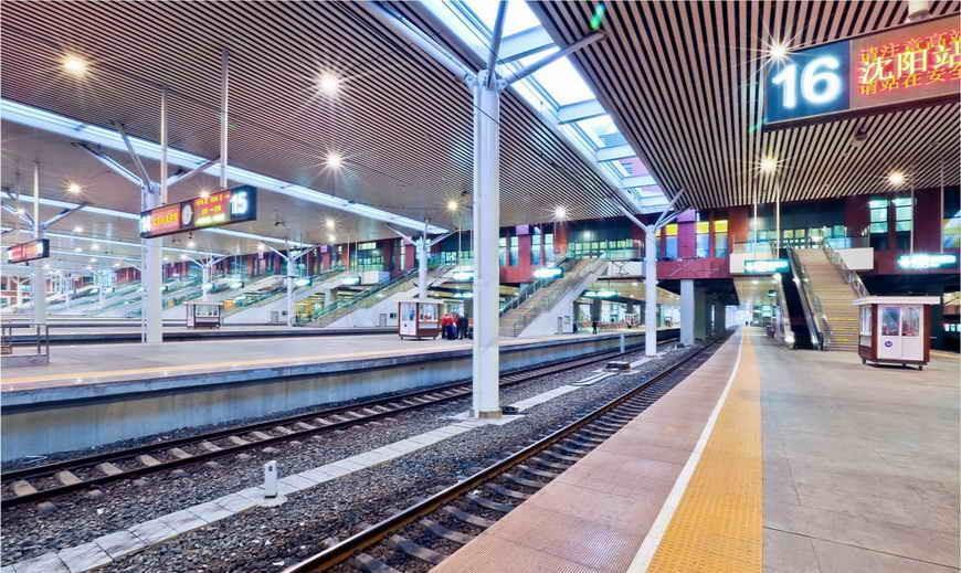 沈阳站站台沈阳站值班员,6调调车区长作为本次事故的直接责任人被处以