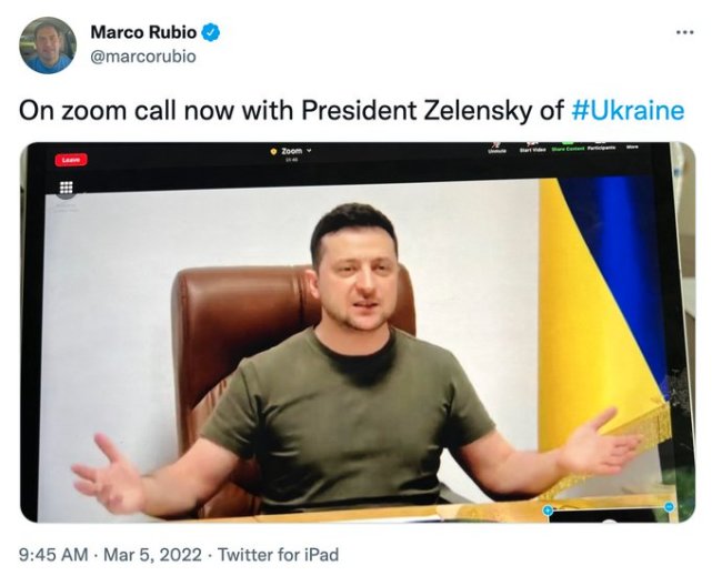 并写道:"现在正与乌克兰总统泽连斯基进行zoom通话