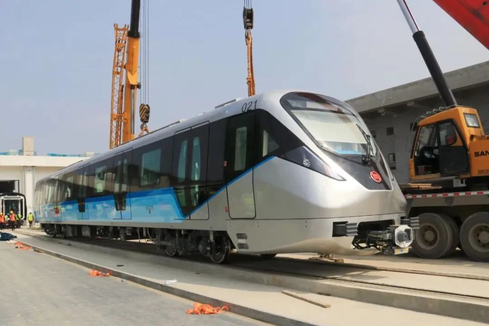 标志着由中铁四局参建的杭州机场轨道快线仓前车辆基地重大接车节点