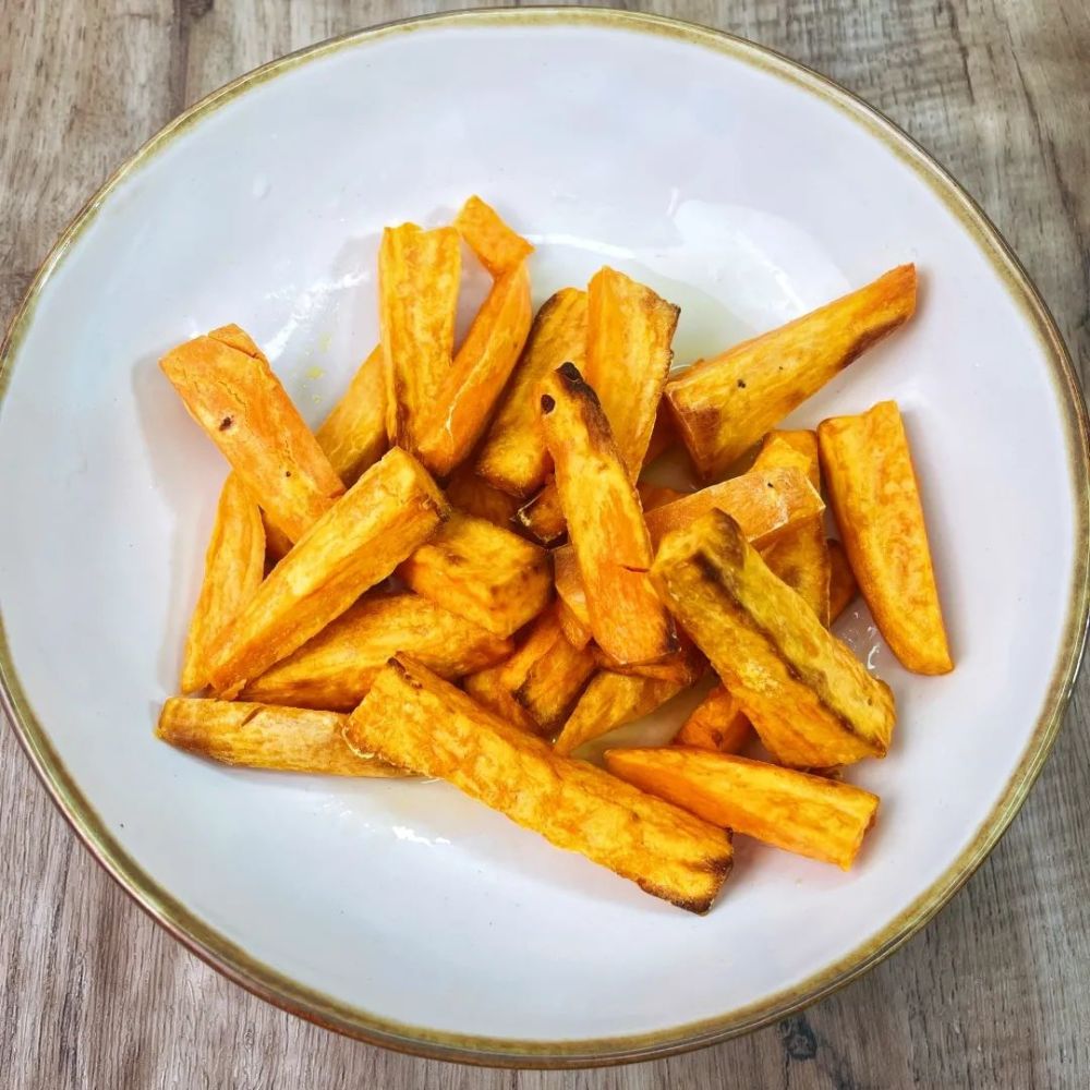 吃货们快接招吧,空气炸锅食谱-蜜烤红薯条_腾讯新闻