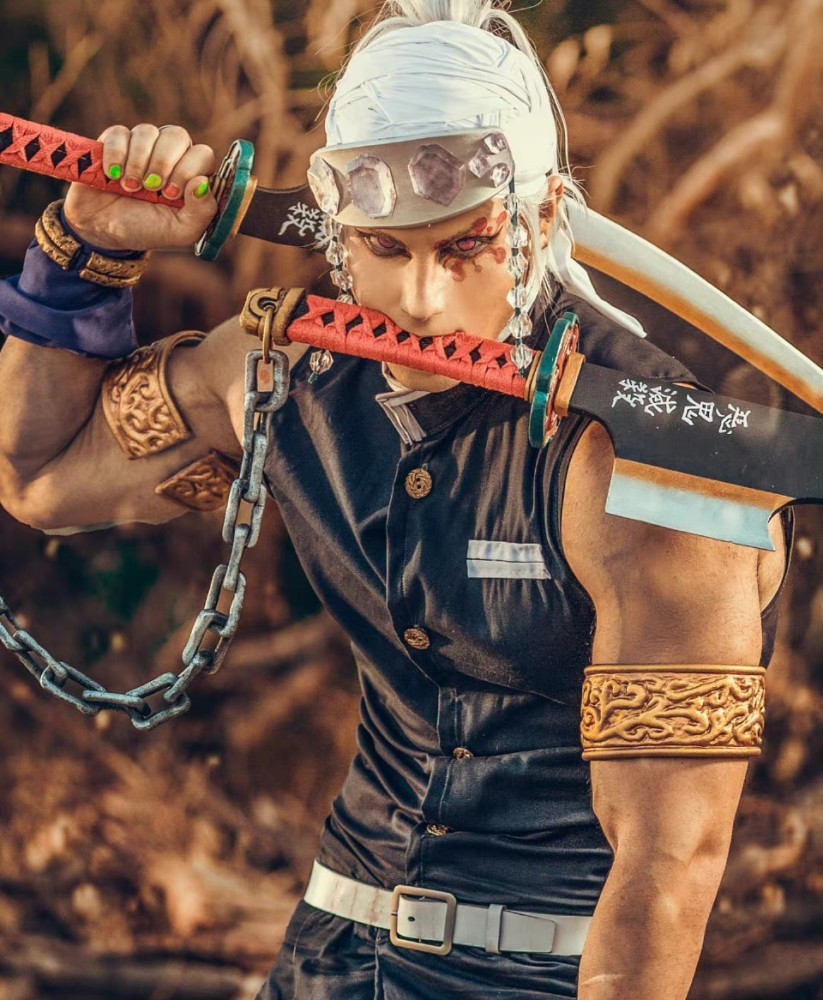 知名coser的鬼灭之刃音柱,味儿好像不对,jo里jo气_腾讯新闻