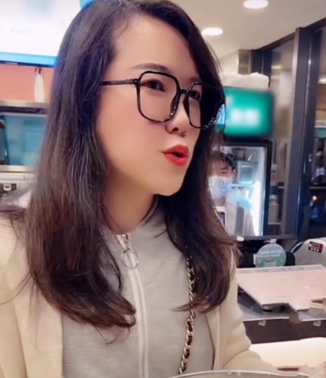 网红浪胃仙罕登热搜第一,遭账号创始人实名控诉,男生身份曝光