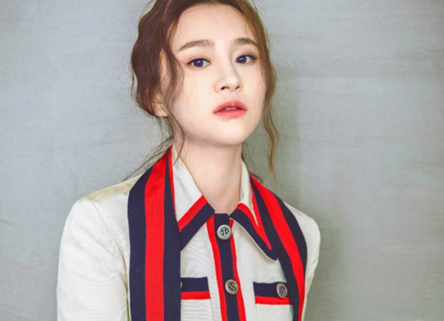 和吴秀波纠缠了7年的陈昱霖,把自己活成了什么样?