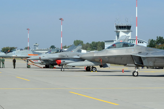 美议员：若波兰给乌克兰战机，支持美国用F-16补偿波兰课题执行情况怎么写先行词是物作主语