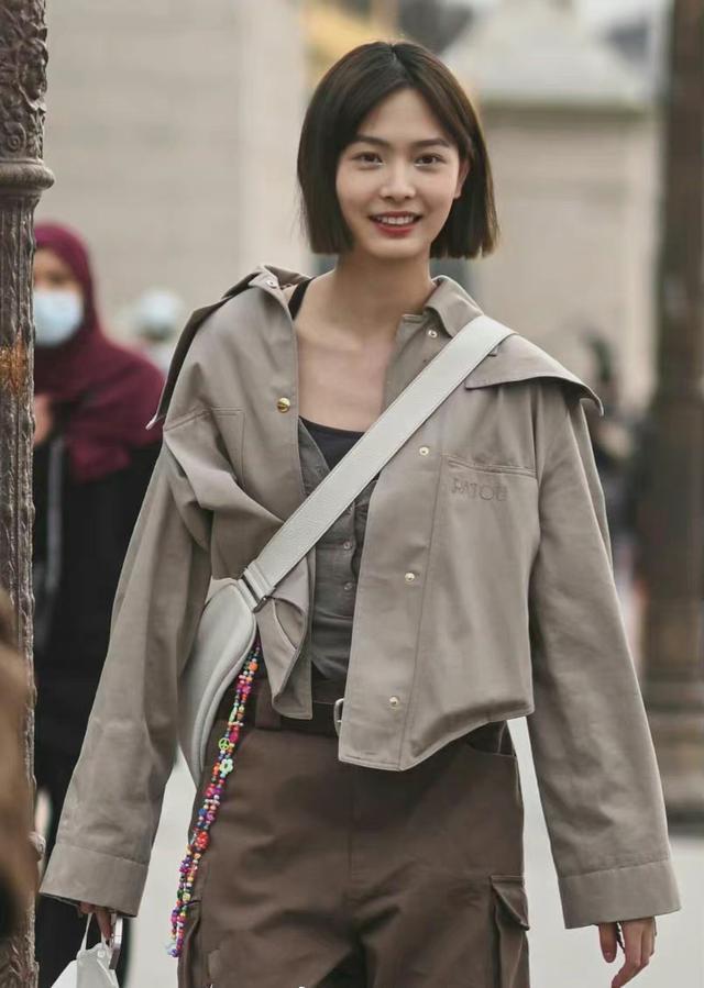 太喜欢赵佳丽的私服搭配了简单干净特别适合日常借鉴