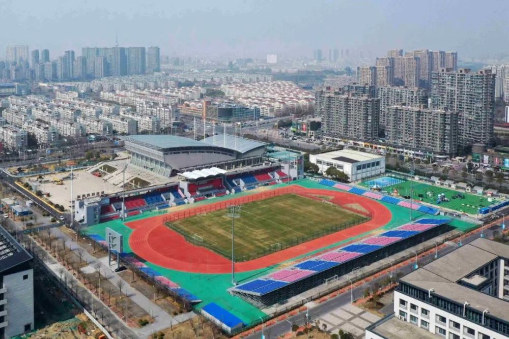 泰州市体育中心!_腾讯新闻