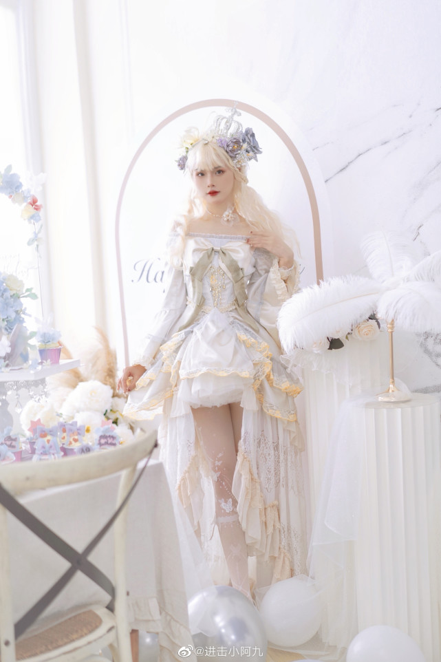 进击小阿九lolita装扮neoludwig新路德维希