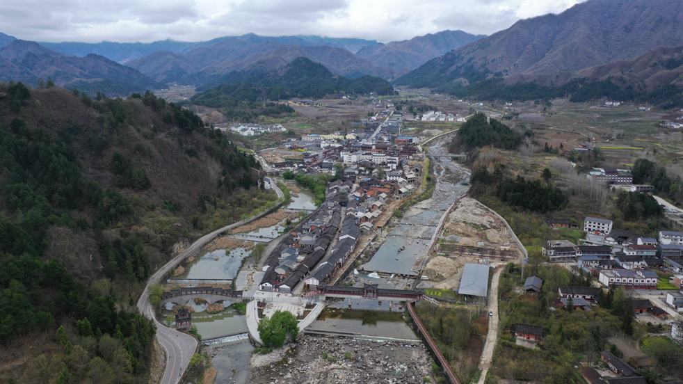 从华阳古镇到长青华阳景区景区内涵提升秦岭四宝成为新亮点