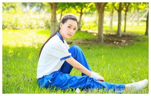 王九龙张九龄似乎也在场,还有王九龙的女朋友陪伴,郭麒麟带着粉衣女子