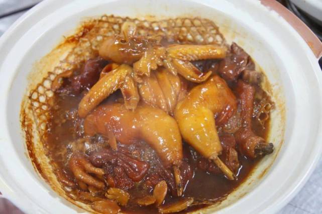 东阳土鸡煲浙江风味家常菜之金华土菜系列