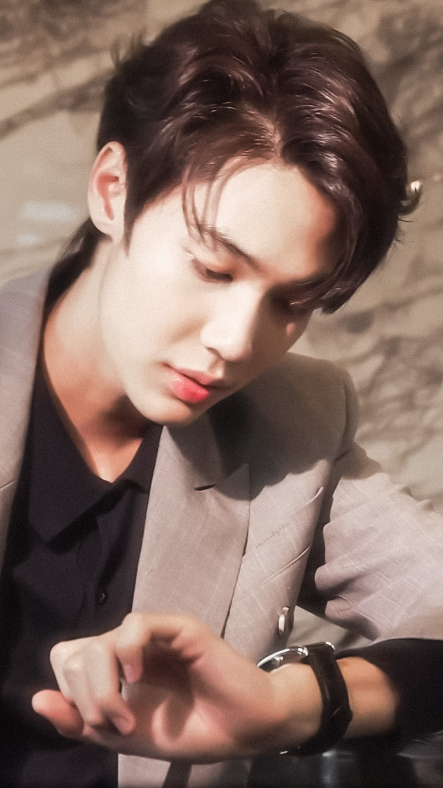 花泽类dew手机壁纸(二)|花泽类|dew|杉菜