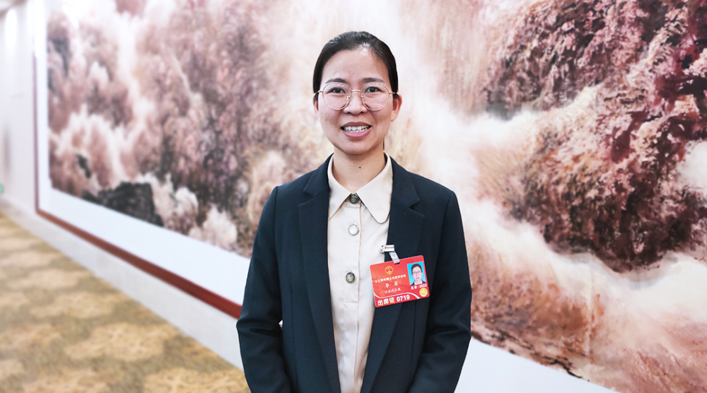 李薇的4份议案都与洋河的这些动作有关