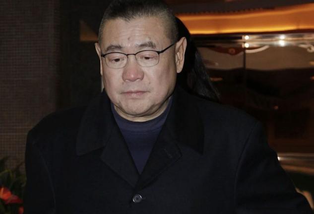 让刘銮雄崩牙驹吃瘪何鸿燊都不敢得罪他澳门大鼻凭啥这么牛