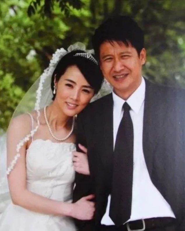 王晓男|吴连生|康洪雷|张国强|离婚