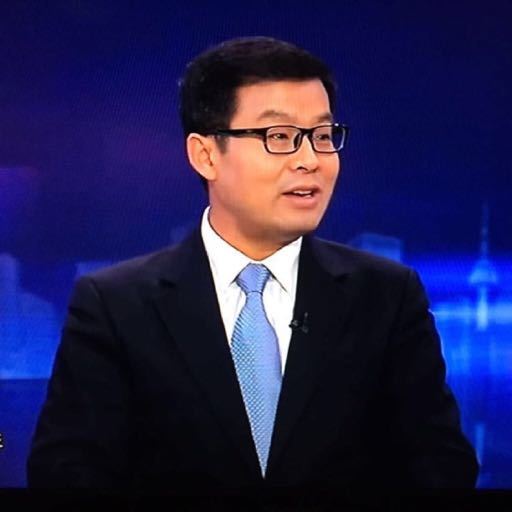 第三位:吴大辉所谓大学之大,非有大楼之谓也,乃有大师之谓也.