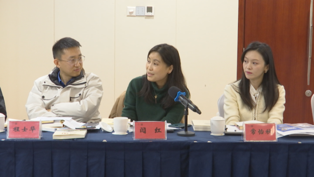 会上,江淮杂志社总编辑王玉斌,人民网安徽频道副总编辑宫礼,凤凰网