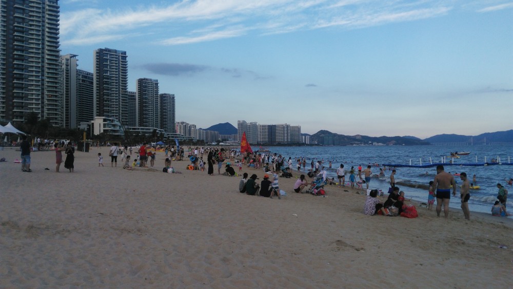 内蒙人口_内蒙古常住人口数据出炉:首府等5地人口正增长