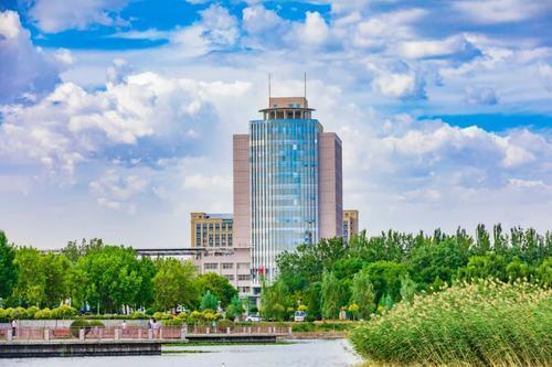 宁夏大学获重量级人才引援北京985高校杰青教授加盟