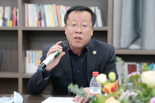 采油厂举办关爱女性健康读书分享会