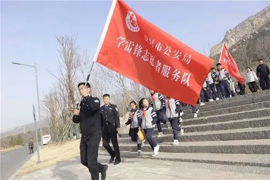 登封市副市長,公安局黨委書記,局長付謙,政治處主任武志榮,消防救援