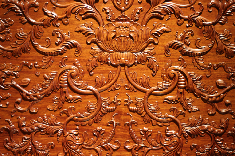 西洋菊,花朵像牡丹,匍地而生,花色淡雅,常作缠枝花纹用在古典红木家具