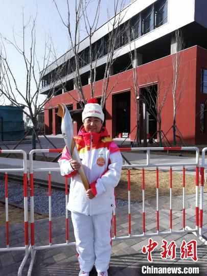 担任北京冬残奥会火炬手的“草原绣娘”：是传递，更是传承第一中将